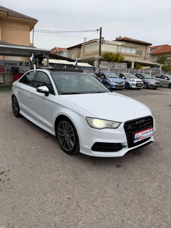 האודי s3